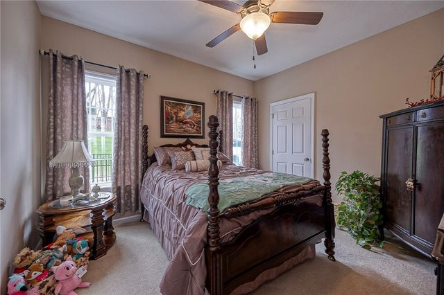 96 Vance Dr, Cross Creek Twp, PA 15021