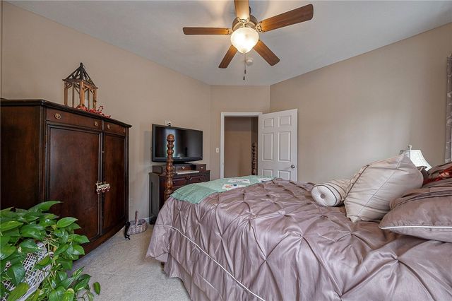 96 Vance Dr, Cross Creek Twp, PA 15021