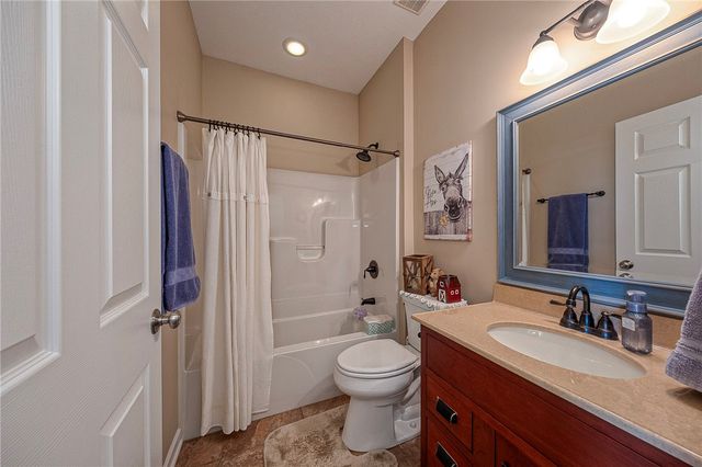 96 Vance Dr, Cross Creek Twp, PA 15021