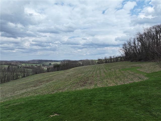 96 Vance Dr, Cross Creek Twp, PA 15021