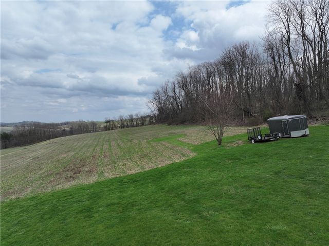 96 Vance Dr, Cross Creek Twp, PA 15021