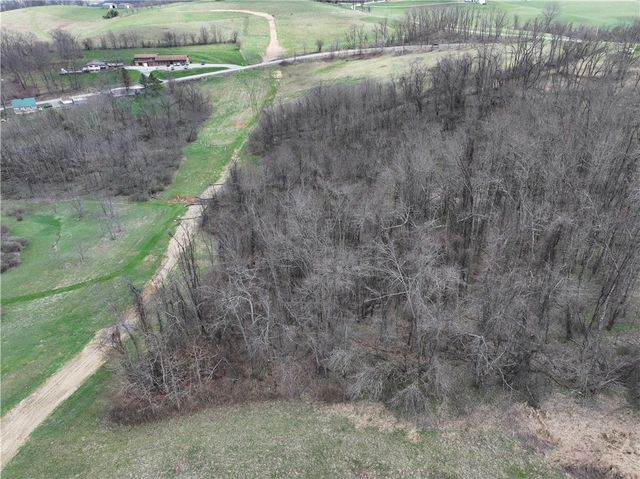 96 Vance Dr, Cross Creek Twp, PA 15021