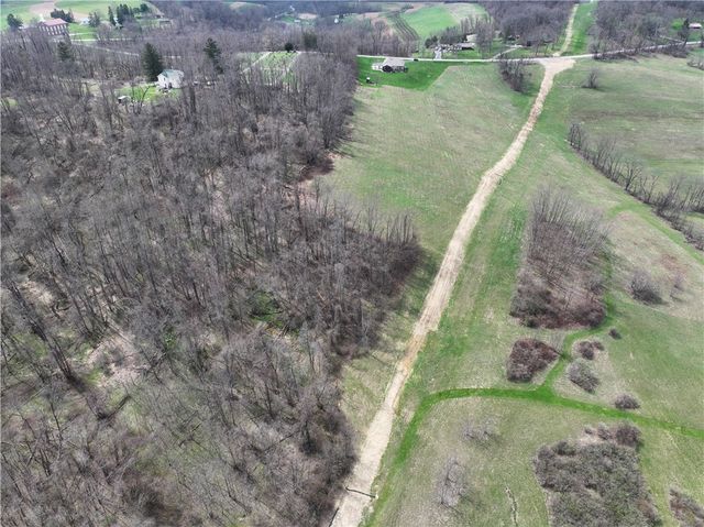 96 Vance Dr, Cross Creek Twp, PA 15021