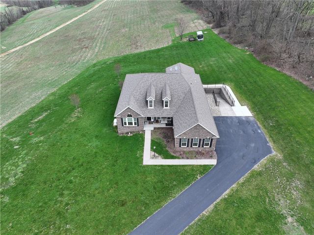 96 Vance Dr, Cross Creek Twp, PA 15021