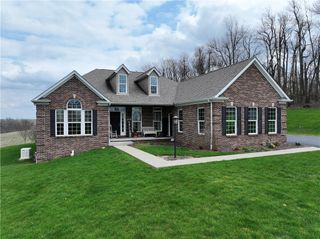 96 Vance Dr, Cross Creek Twp, PA 15021
