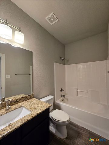 526 Creekside Forest, New Braunfels, TX 78130