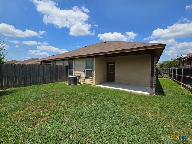 526 Creekside Forest, New Braunfels, TX 78130