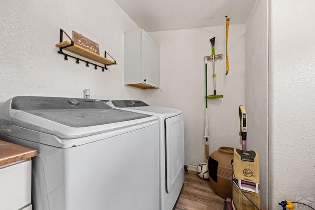 979 S Dawnview Dr, Pueblo West, CO 81007