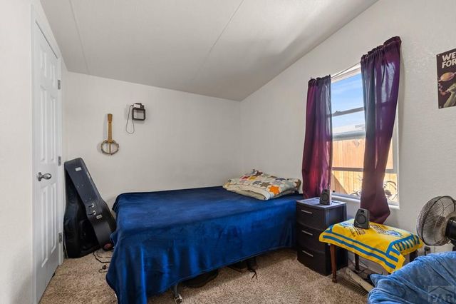 979 S Dawnview Dr, Pueblo West, CO 81007
