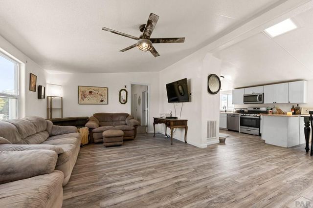 979 S Dawnview Dr, Pueblo West, CO 81007