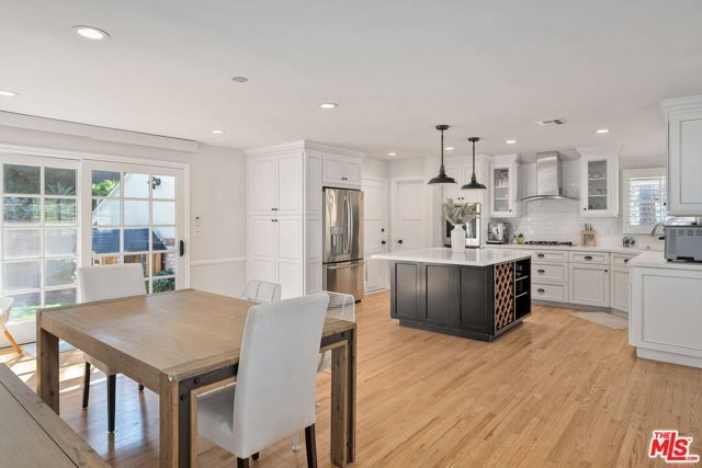 3734 Loadstone Drive, Sherman Oaks, CA 91403