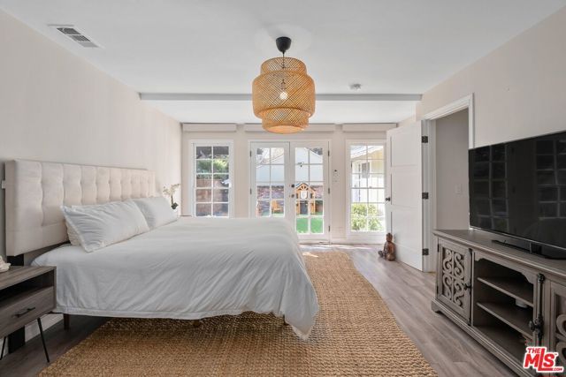 3734 Loadstone Drive, Sherman Oaks, CA 91403