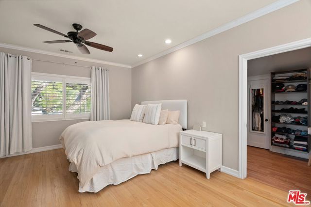 3734 Loadstone Drive, Sherman Oaks, CA 91403