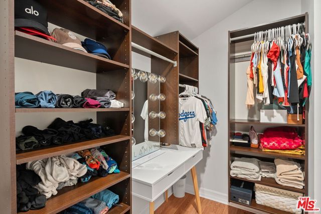 3734 Loadstone Drive, Sherman Oaks, CA 91403