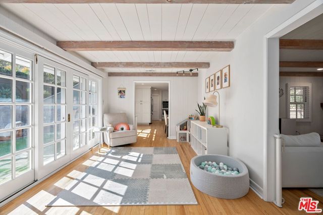 3734 Loadstone Drive, Sherman Oaks, CA 91403