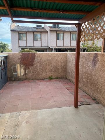 5243 Corinne Court 61, Las Vegas, NV 89103