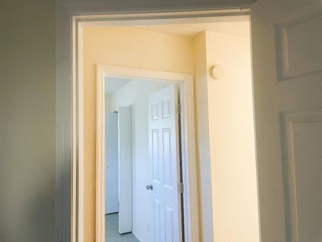 513 NW 9th Avenue, Boynton Beach, FL 33435