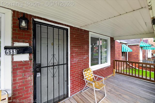 6881 Brace Street, Detroit, MI 48228