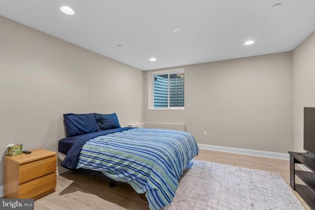 1803 MANTON STREET, Philadelphia, PA 19146