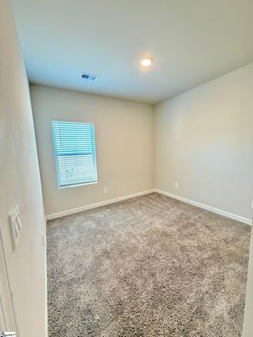 104 Madera Court, Spartanburg, SC 29302