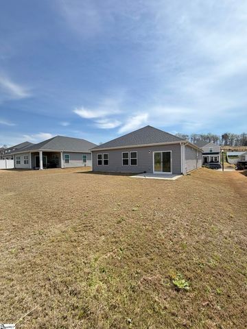 104 Madera Court, Spartanburg, SC 29302