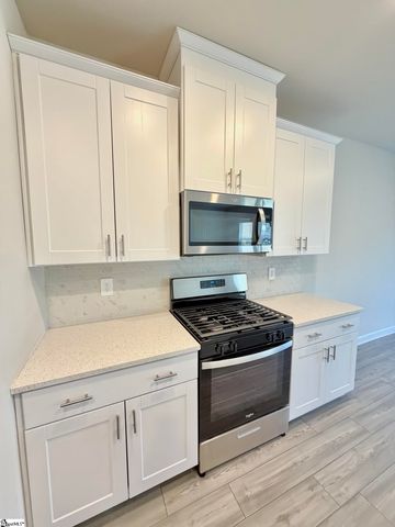 104 Madera Court, Spartanburg, SC 29302