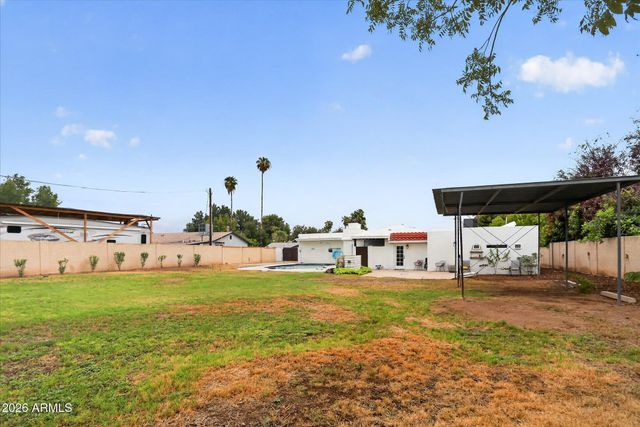 2334 W AUGUSTA Avenue, Phoenix, AZ 85021