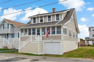 142 Silver Beach Ave, Falmouth, MA 02556