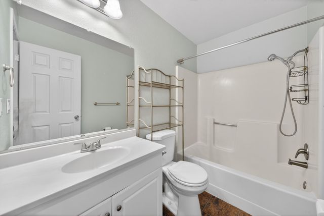 3800 Rhonda Road, Cottonwood, CA 96022