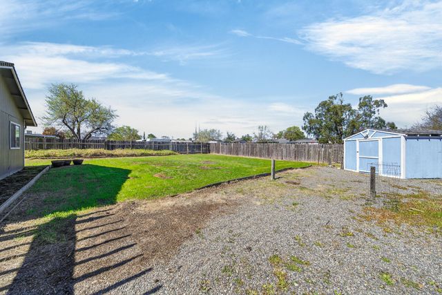 3800 Rhonda Road, Cottonwood, CA 96022