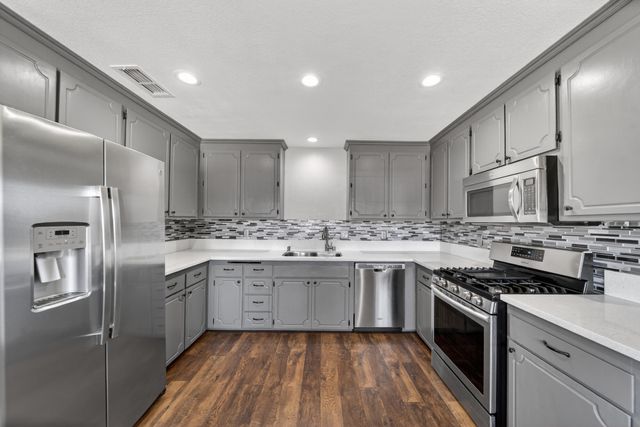 3800 Rhonda Road, Cottonwood, CA 96022