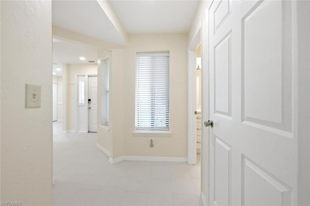 506 Courtside DR E201, NAPLES, FL 34105 — photo 2