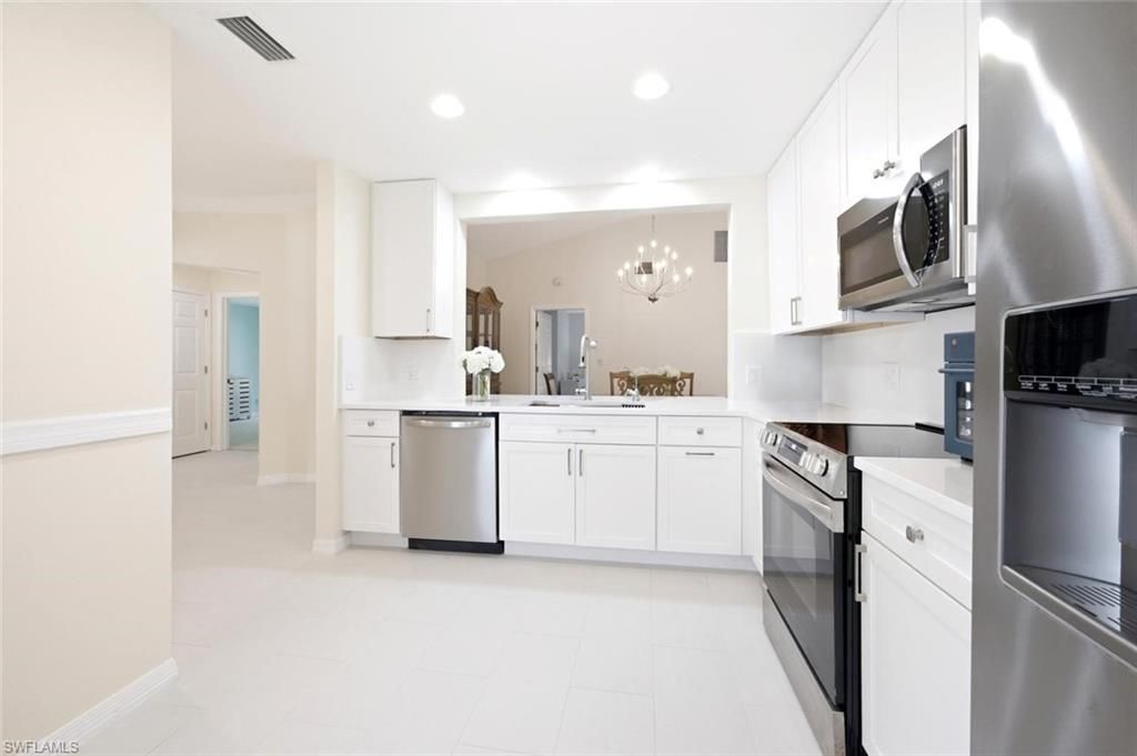 506 Courtside DR E201, NAPLES, FL 34105 — photo 4
