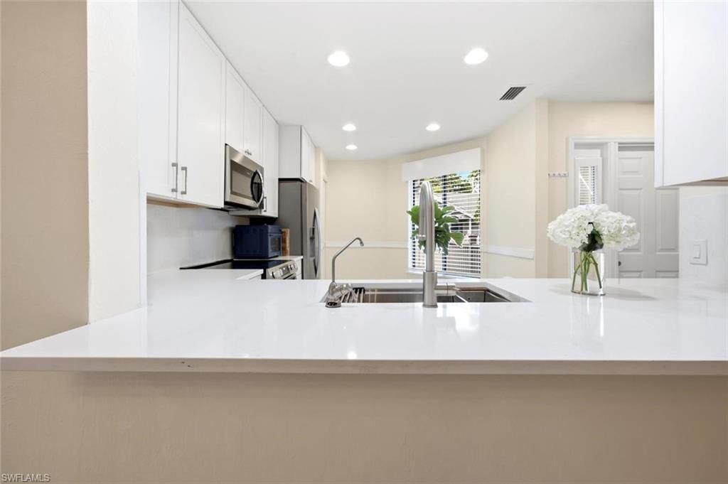 506 Courtside DR E201, NAPLES, FL 34105 — photo 5