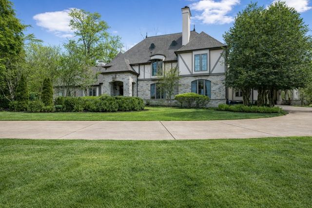 225 Lake Hills Rd NA, Tullahoma, TN 37388