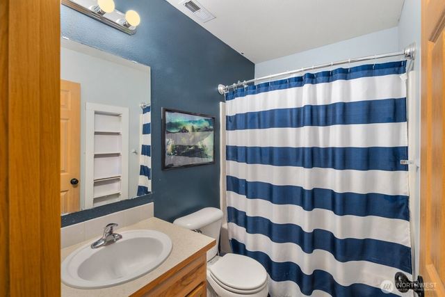 16189 Birkland Street SE, Yelm, WA 98597