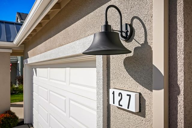 127 Bodega Dr, Lodi, CA 95240