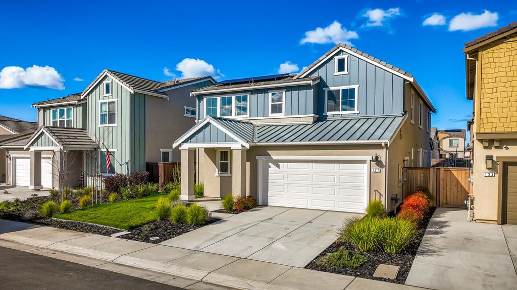 127 Bodega Dr, Lodi, CA 95240