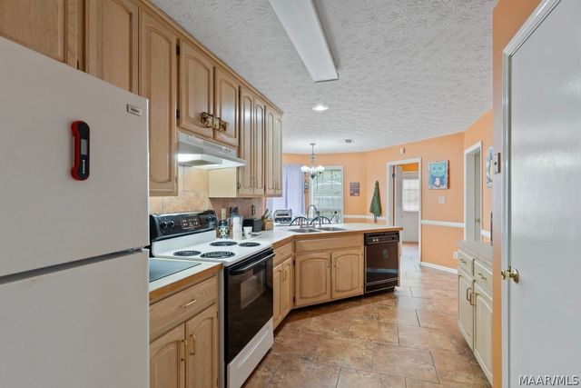 7233 Brampton Lane, Montgomery, AL 36117