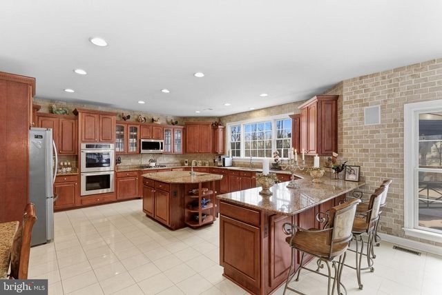 16655 MACNAUGHTON CT, Purcellville, VA 20132