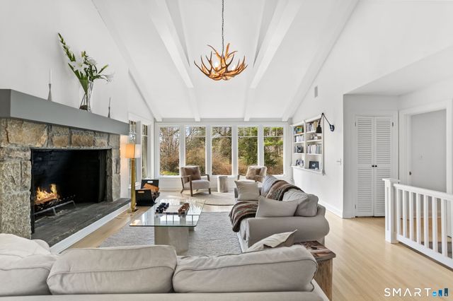 7 Raiders Lane, Darien, CT 06820