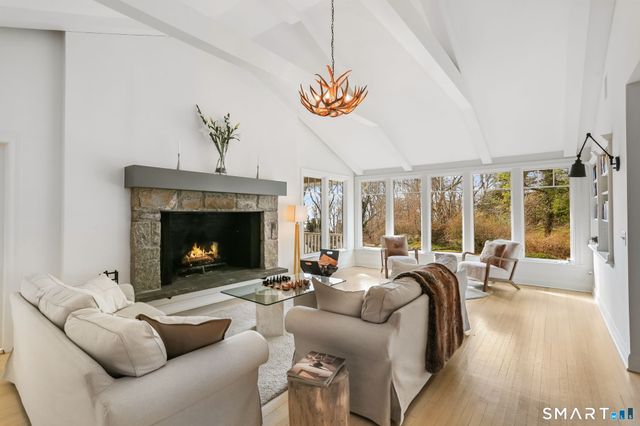 7 Raiders Lane, Darien, CT 06820