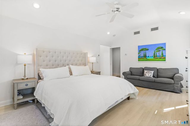 7 Raiders Lane, Darien, CT 06820