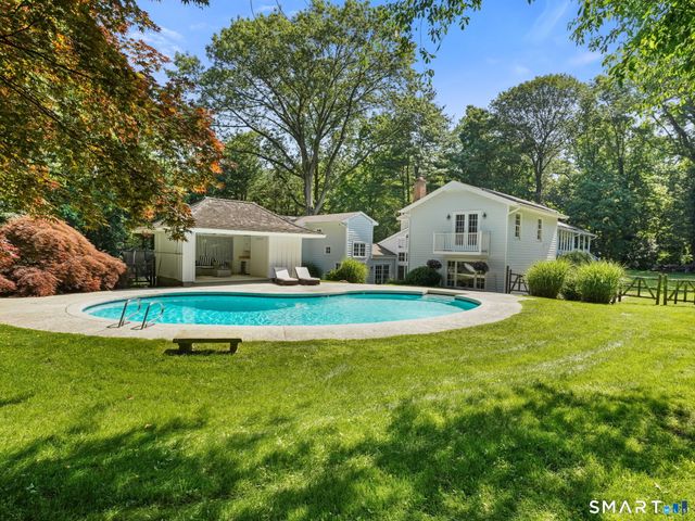 7 Raiders Lane, Darien, CT 06820