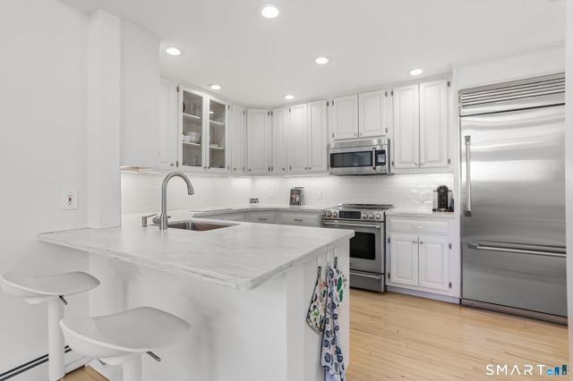 7 Raiders Lane, Darien, CT 06820