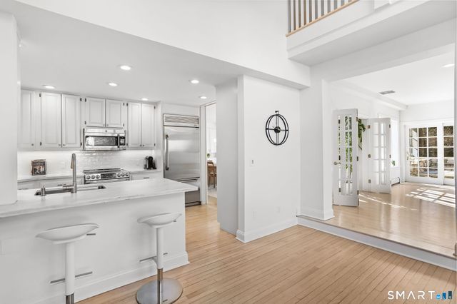 7 Raiders Lane, Darien, CT 06820