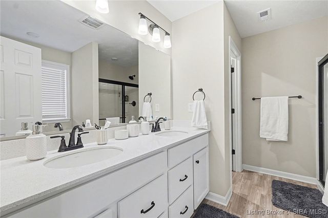 1210 Sir Barton Court, Memphis, IN 47143