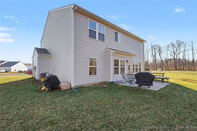 1210 Sir Barton Court, Memphis, IN 47143