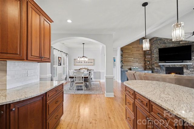 134 Chandeleur Drive, Mooresville, NC 28117