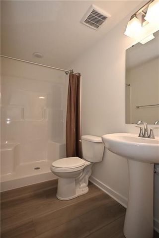 212 Creekside Dr., Oakdale, PA 15071